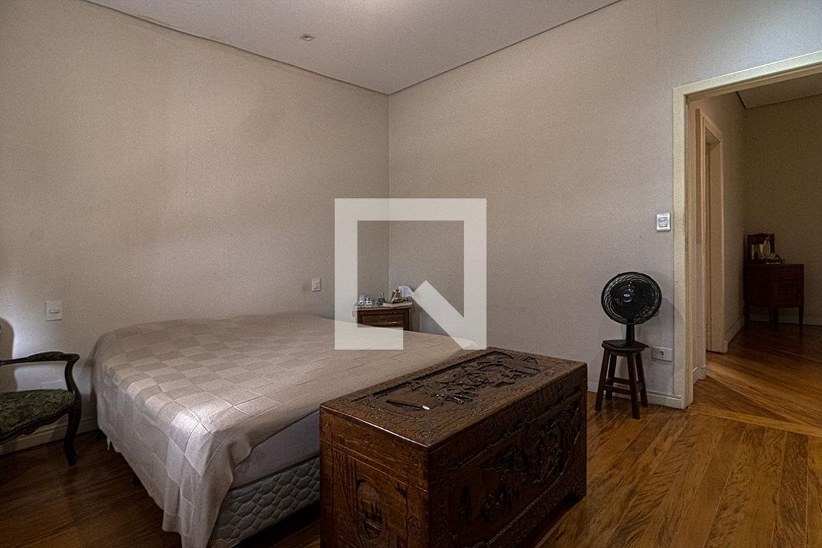 Casa, 4 quartos, 200 m² - Foto 14