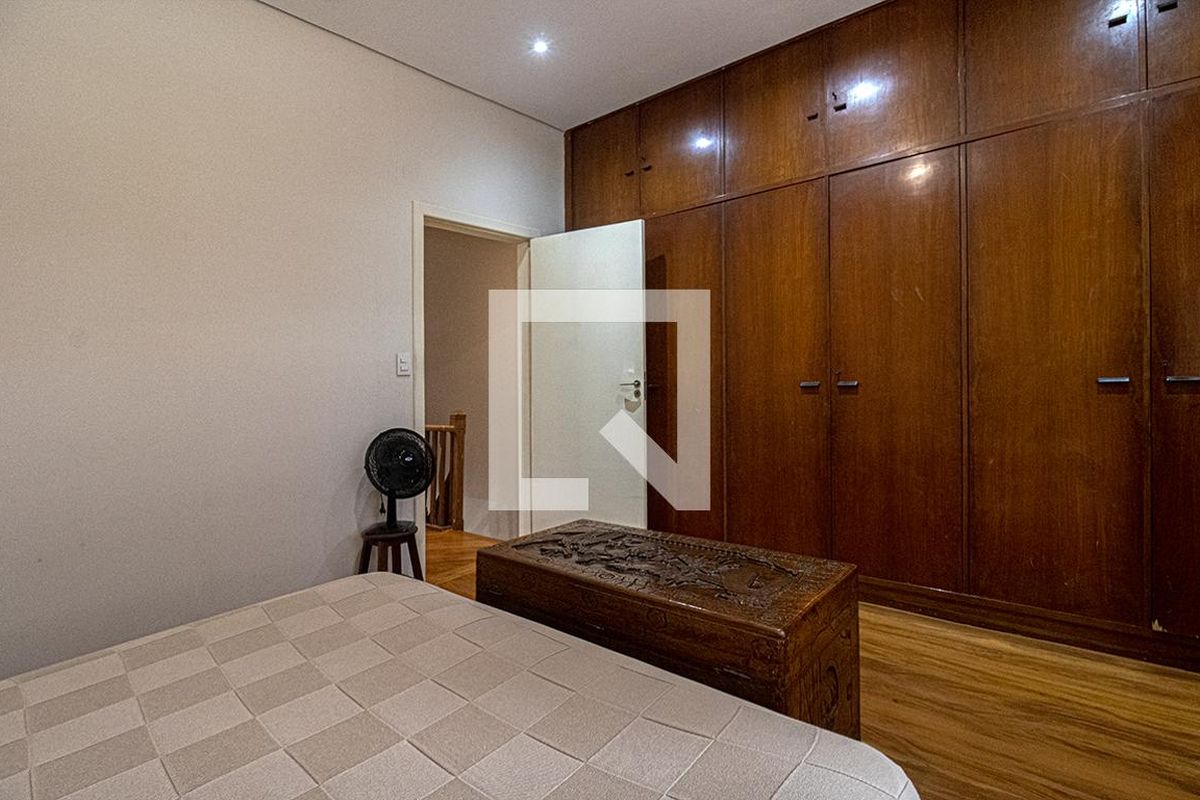 Casa, 4 quartos, 200 m² - Foto 15