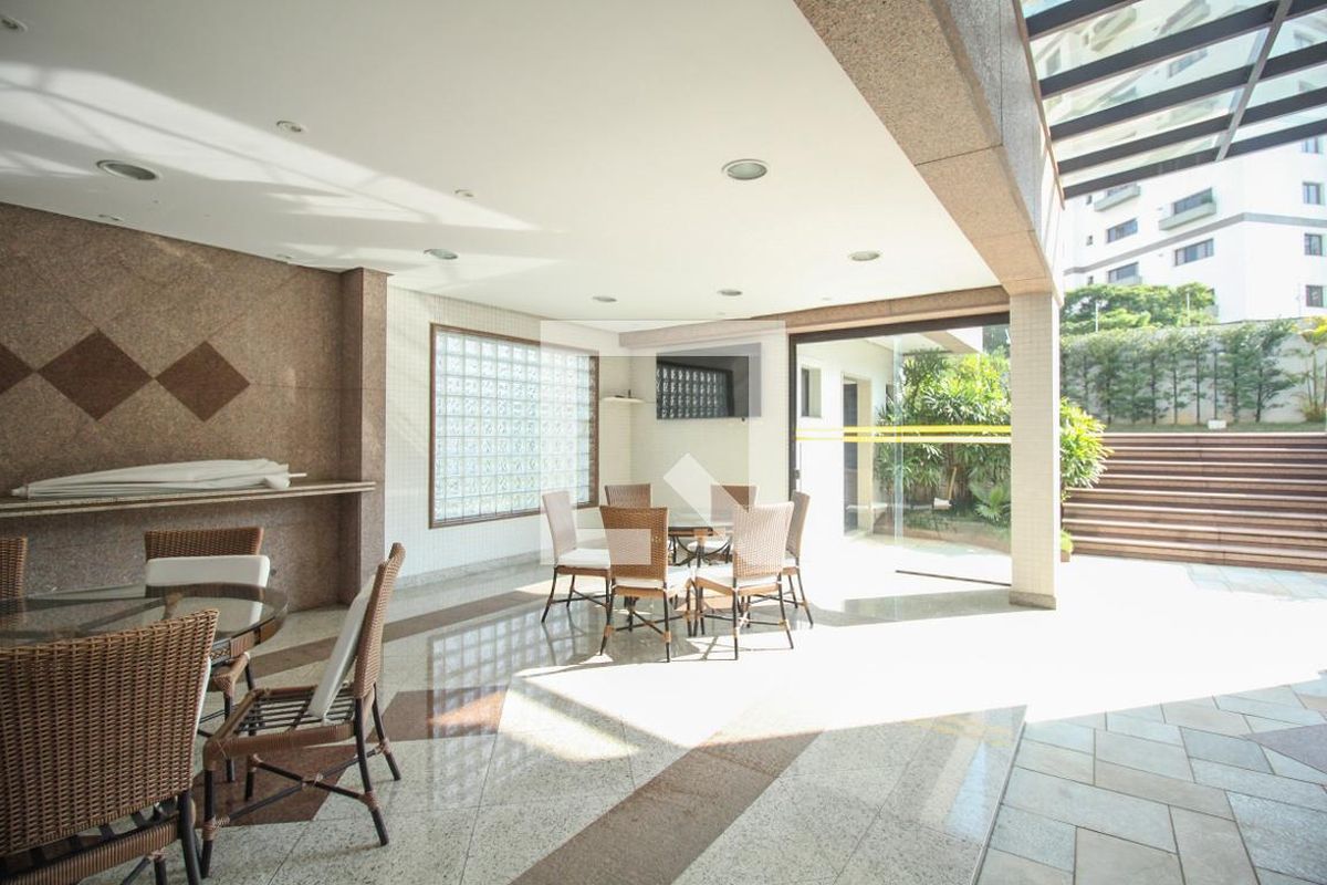 Apartamento, 3 quartos, 325 m² - Foto 156