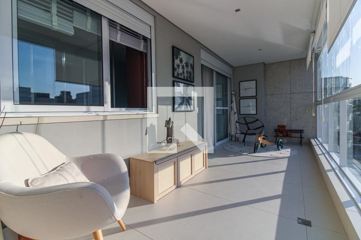 Apartamento, 3 quartos, 139 m² - Foto 32