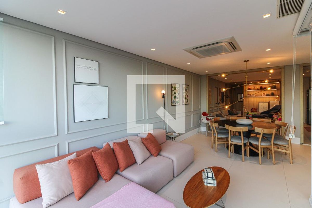 Apartamento, 3 quartos, 139 m² - Foto 4