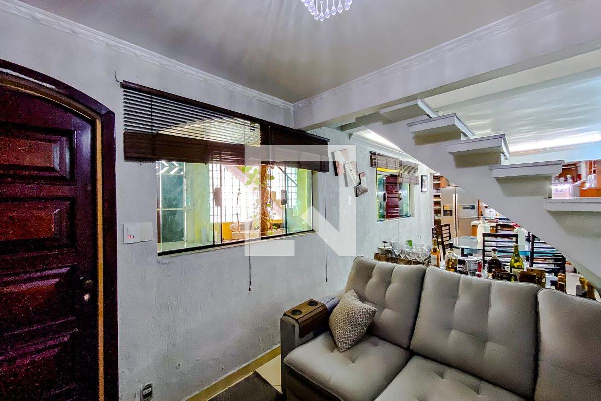 Casa, 3 quartos, 192 m² - Foto 4
