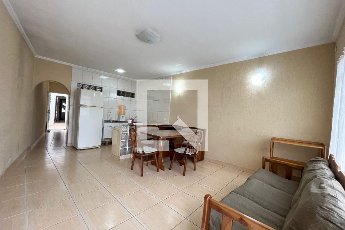 Casa, 4 quartos, 175 m² - Foto 2