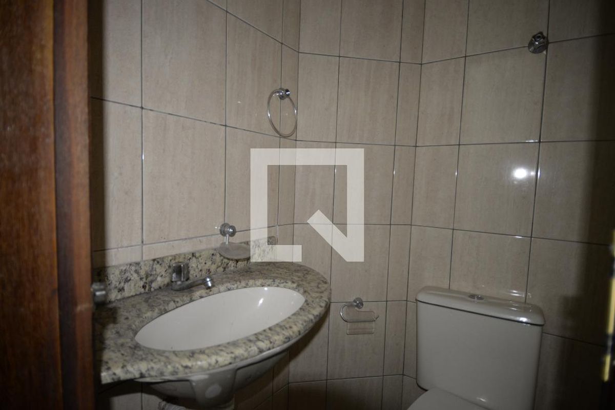Casa, 4 quartos, 200 m² - Foto 36