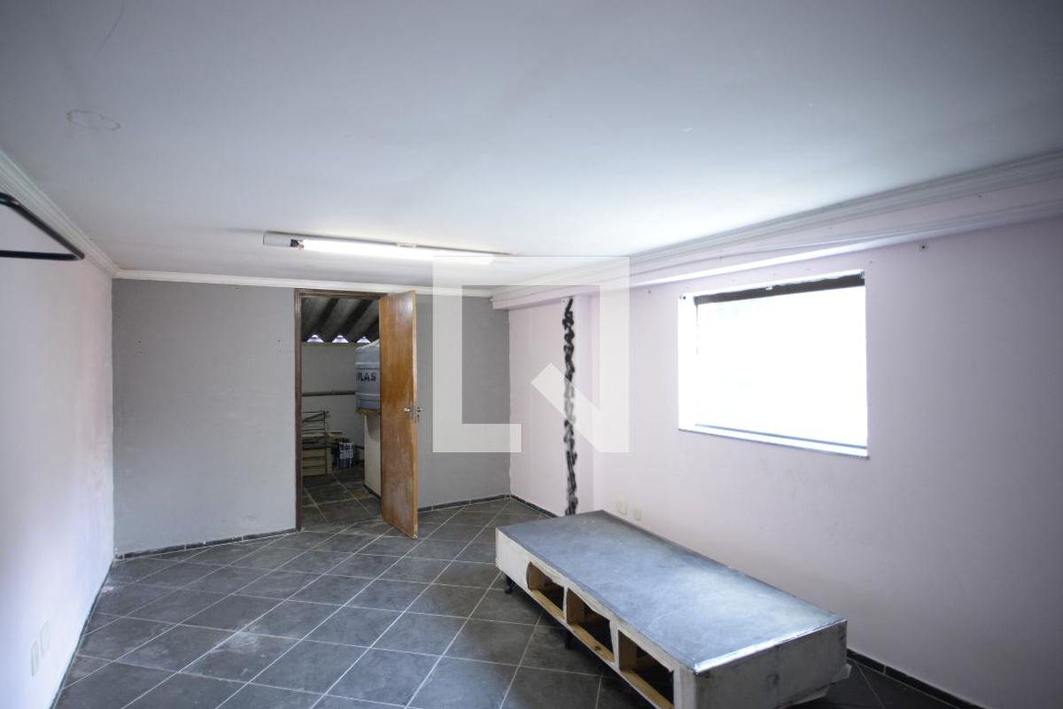 Casa, 4 quartos, 200 m² - Foto 84