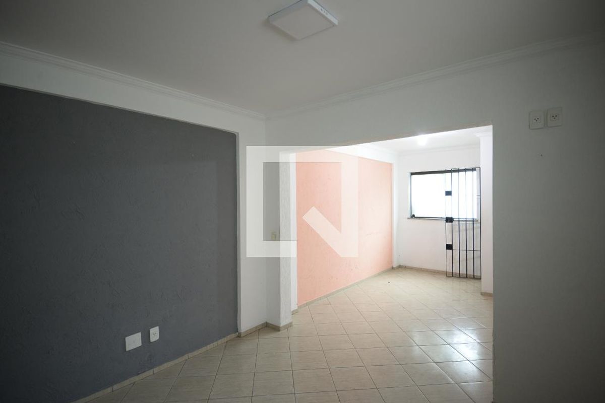 Casa, 4 quartos, 200 m² - Foto 8