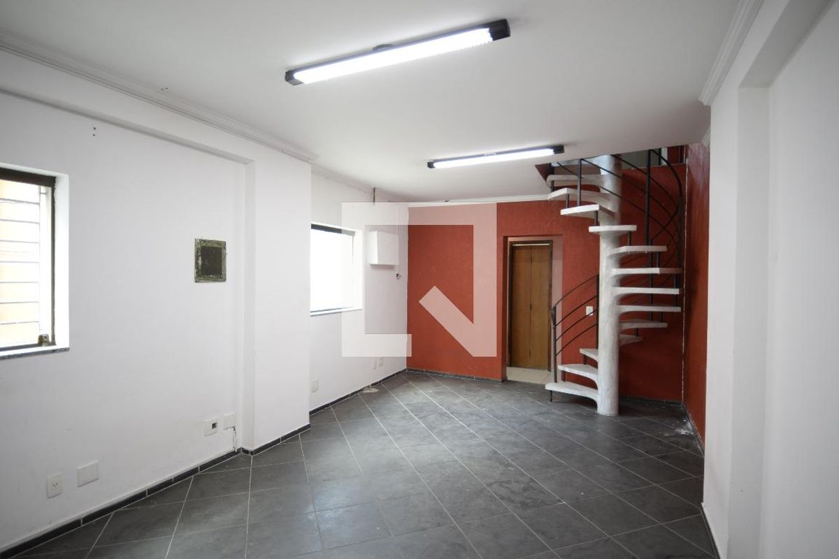 Casa, 4 quartos, 200 m² - Foto 44