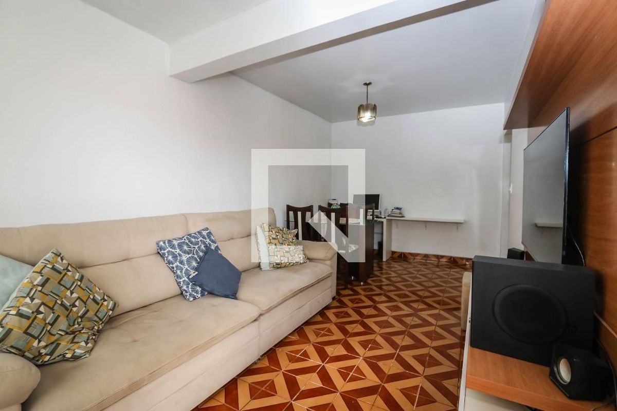 Casa, 4 quartos, 199 m² - Foto 2
