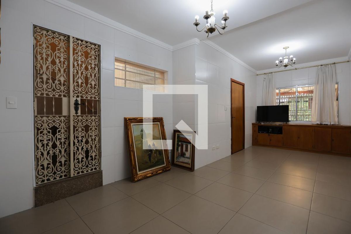 Casa, 2 quartos, 129 m² - Foto 2
