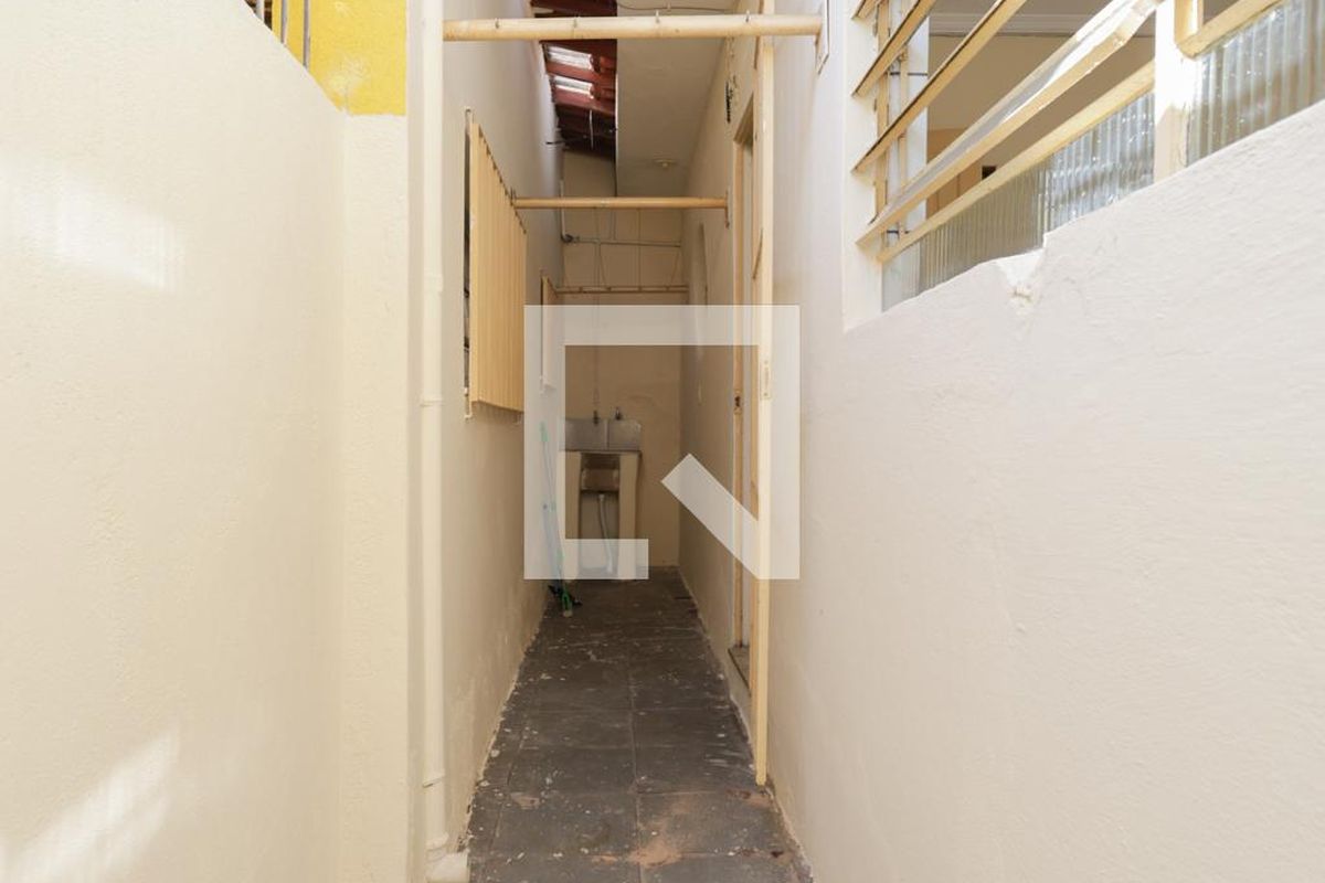 Casa, 1 quarto, 70 m² - Foto 36