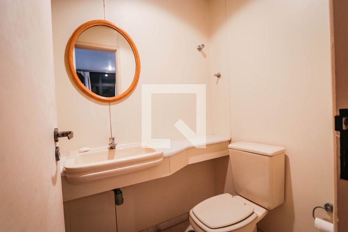 Apartamento, 3 quartos, 220 m² - Foto 112