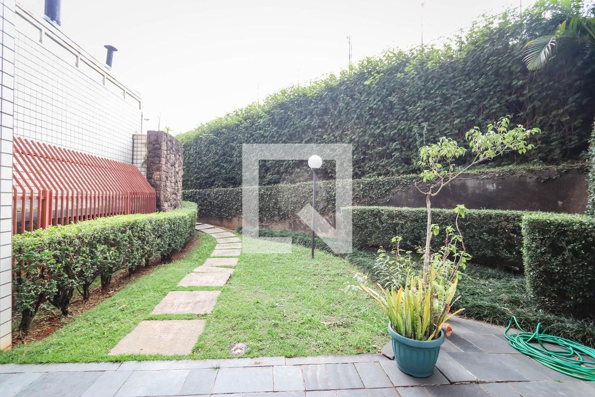 Apartamento, 3 quartos, 220 m² - Foto 156