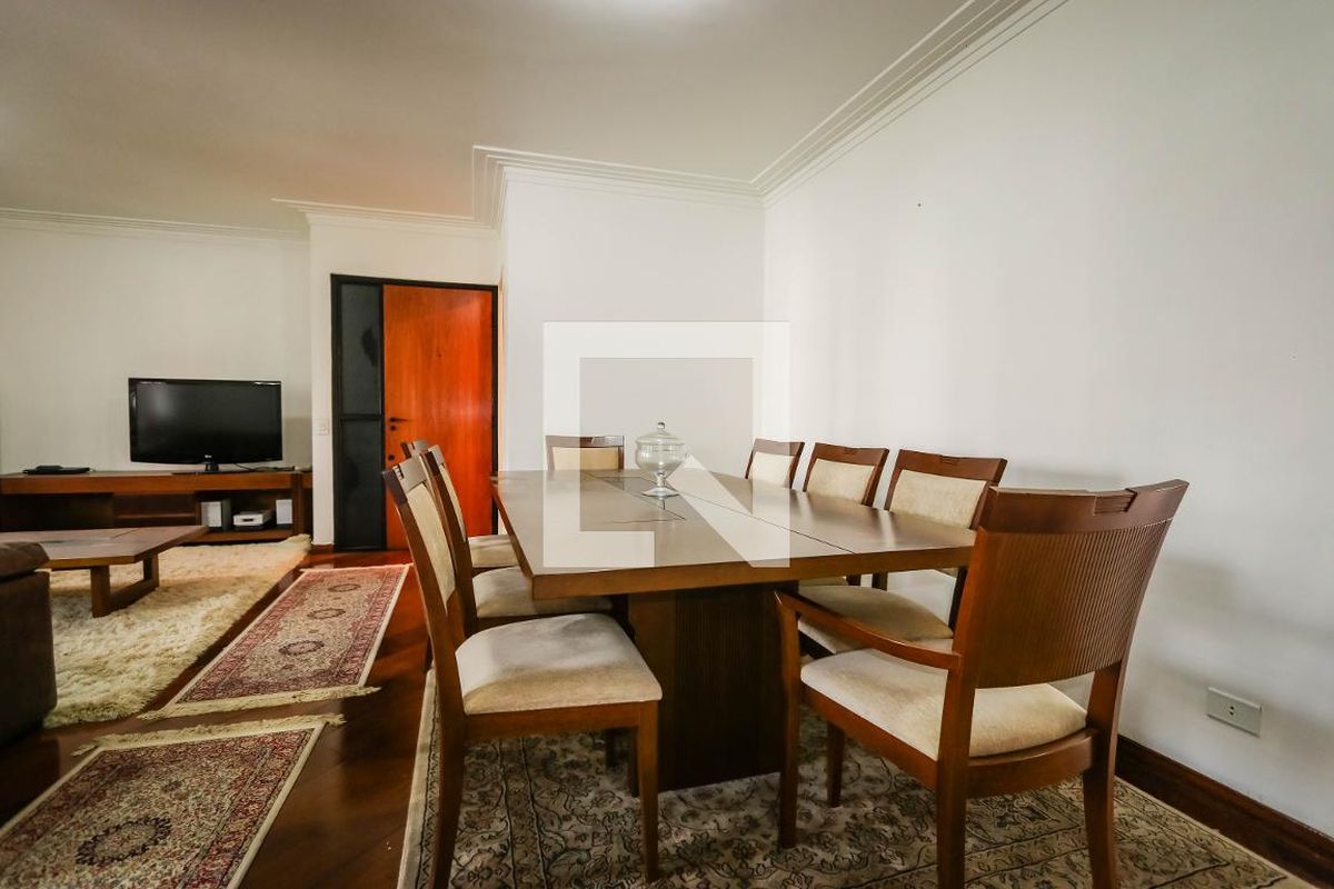 Apartamento, 3 quartos, 220 m² - Foto 12