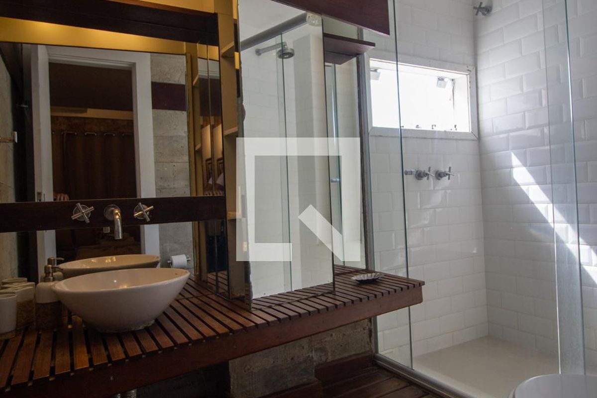 Cobertura, 3 quartos, 200 m² - Foto 44