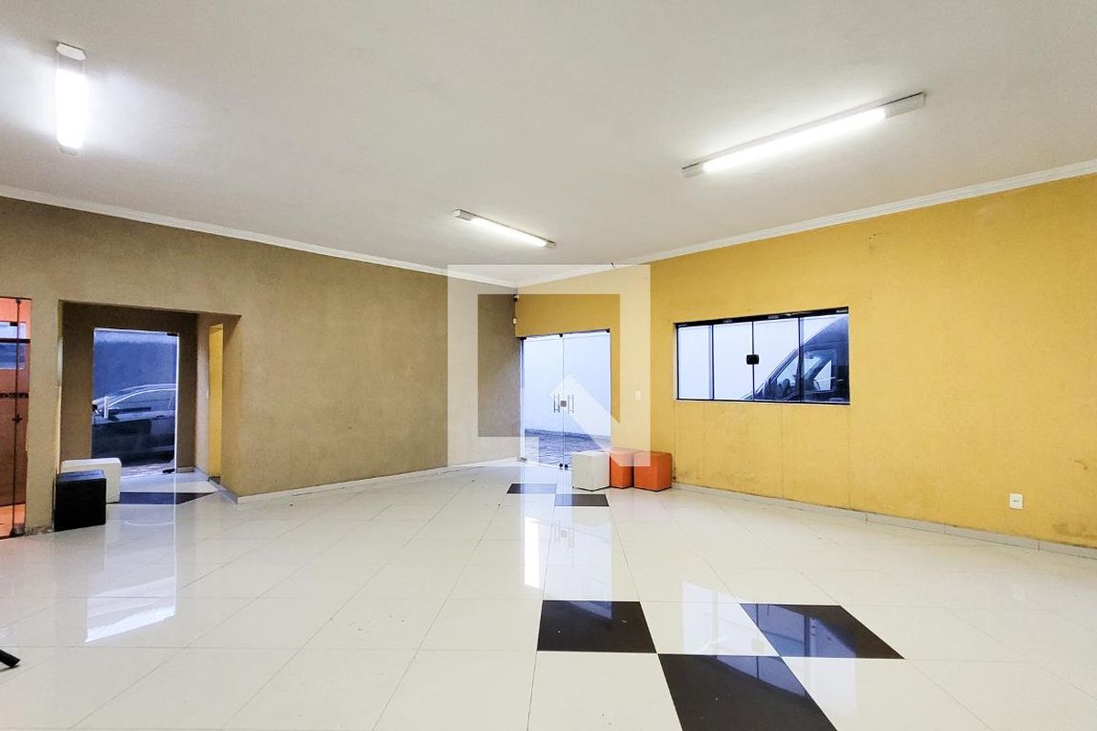 Casa à Venda - Jardim Chapadão, 2 Quartos,  411 m2 em , Campinas - sp | SoloBR