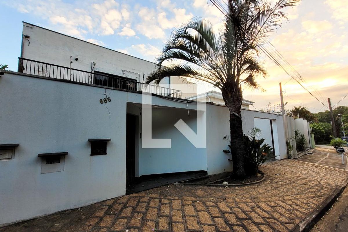 Casa à Venda - Jardim Chapadão, 2 Quartos,  411 m2 em , Campinas - sp | SoloBR
