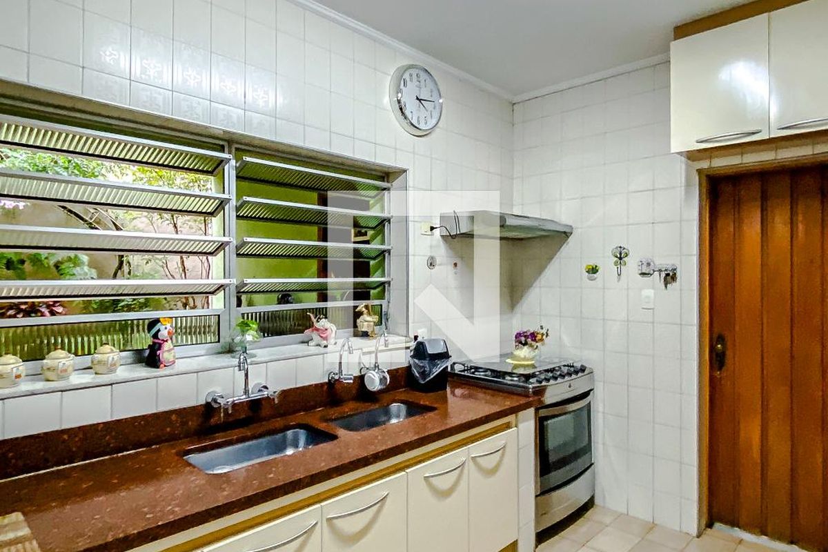 Casa, 3 quartos, 230 m² - Foto 125