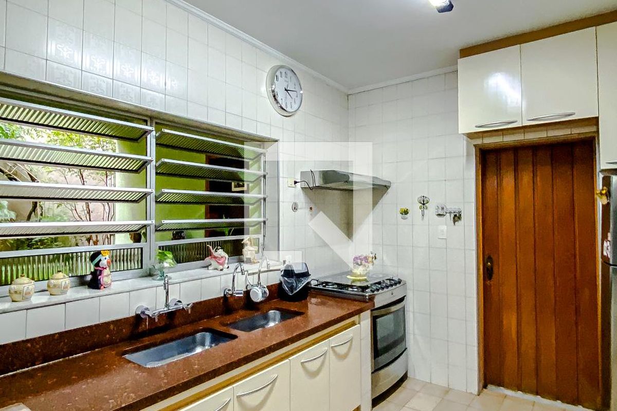Casa, 3 quartos, 230 m² - Foto 119