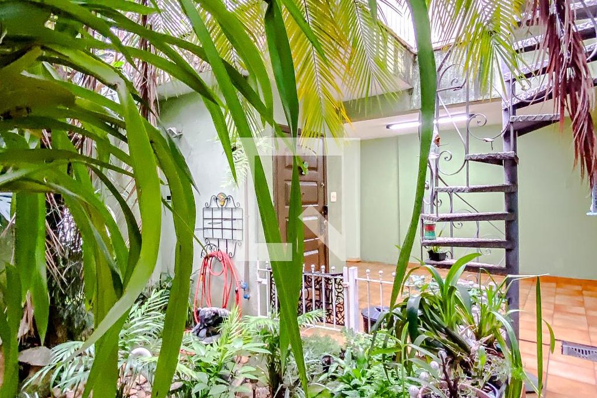 Casa, 3 quartos, 230 m² - Foto 189