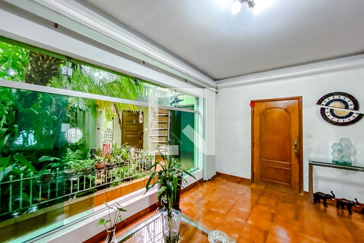 Casa, 3 quartos, 230 m² - Foto 7
