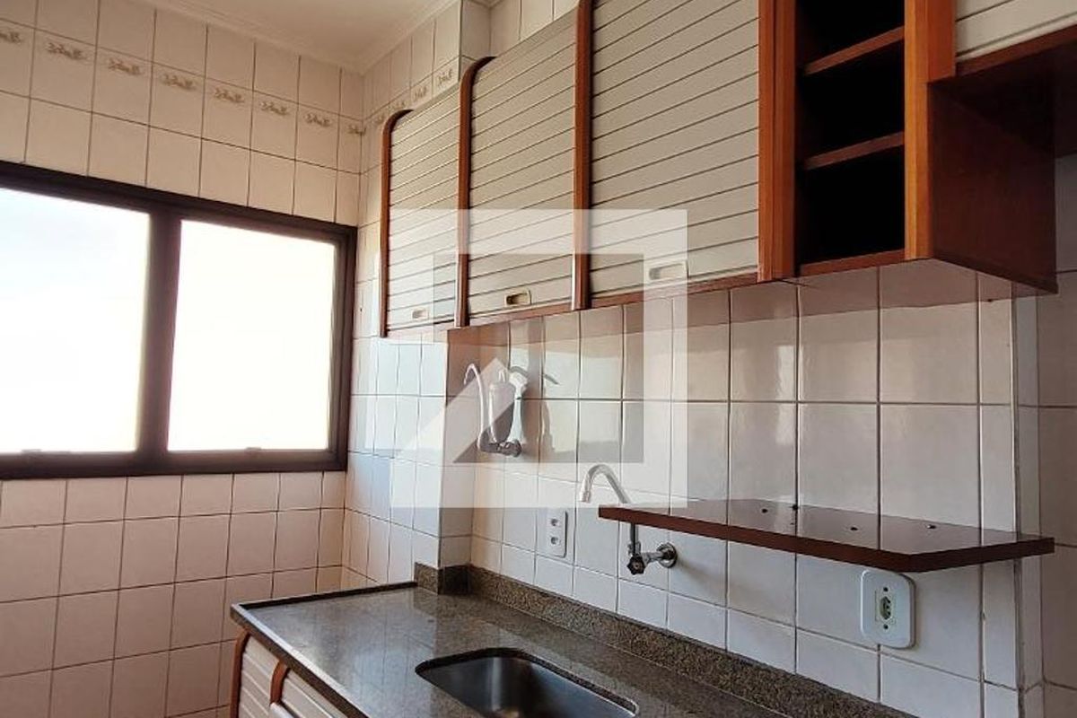 Apartamento à Venda - Centro, 1 Quarto,  64 m2 em , Campinas - sp | SoloBR