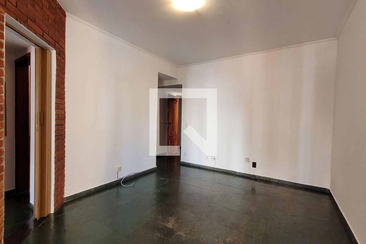 Apartamento à Venda - Centro, 1 Quarto,  64 m2 em , Campinas - sp | SoloBR