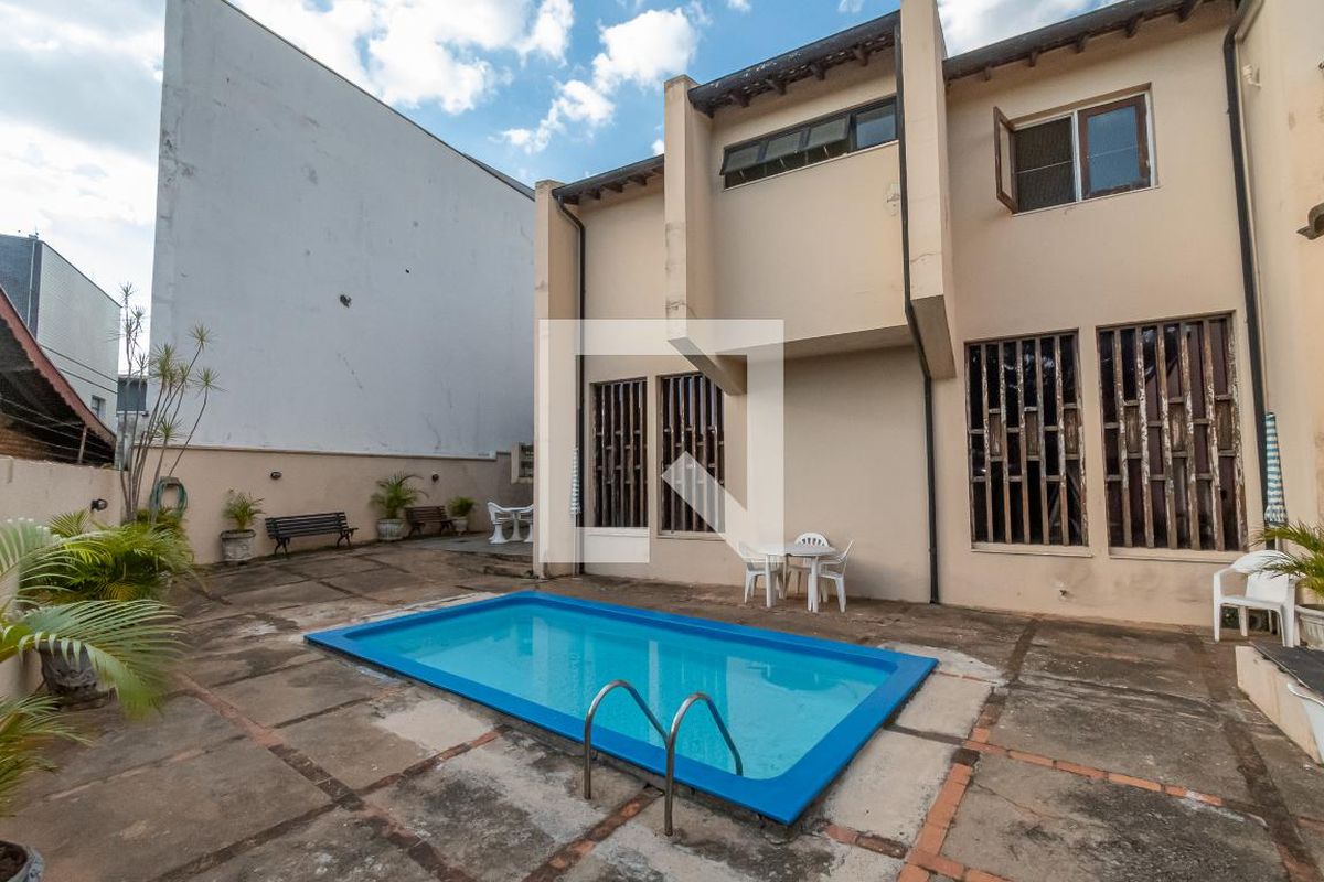 Casa à Venda - Nova Campinas, 4 Quartos,  278 m2 em , Campinas - sp | SoloBR
