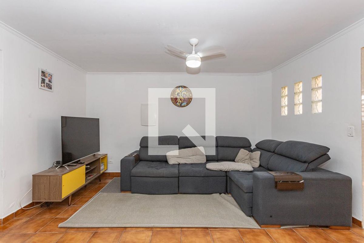 Casa, 3 quartos, 124 m² - Foto 1