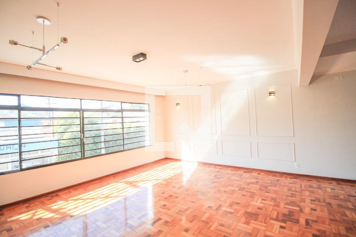 Casa, 3 quartos, 200 m² - Foto 4
