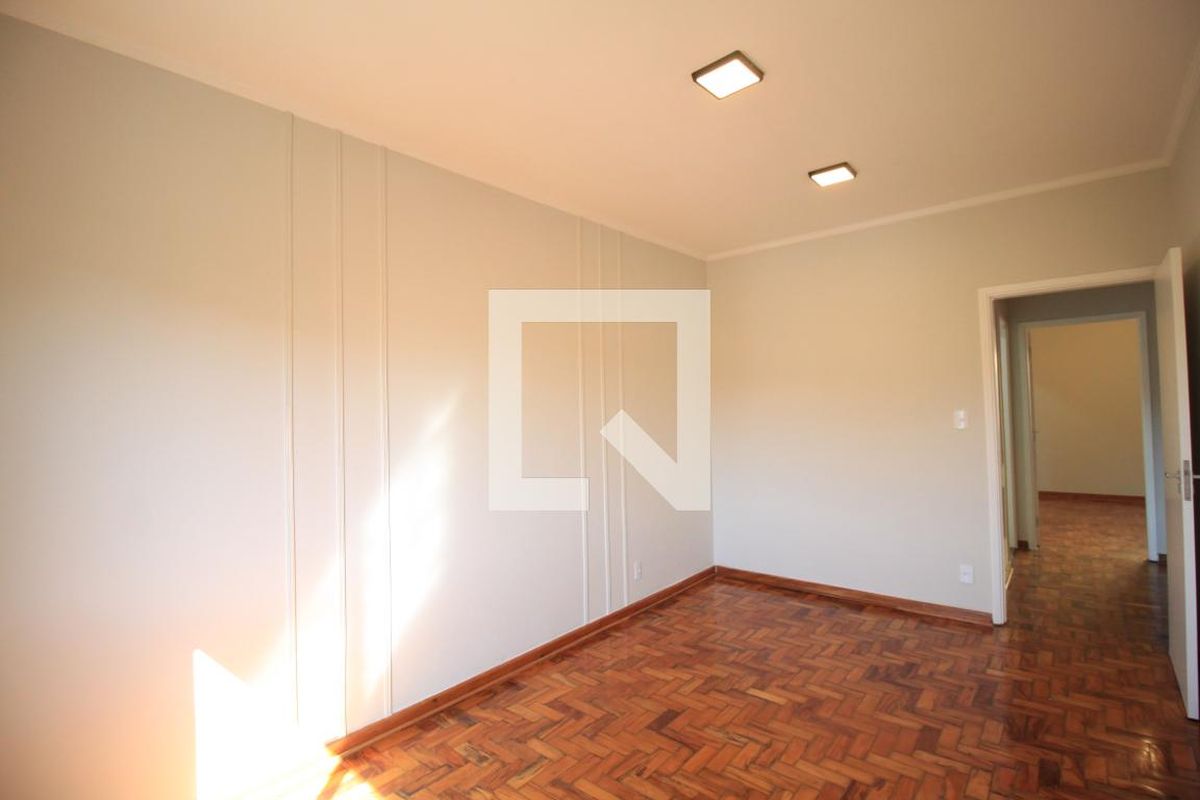 Casa, 3 quartos, 200 m² - Foto 46