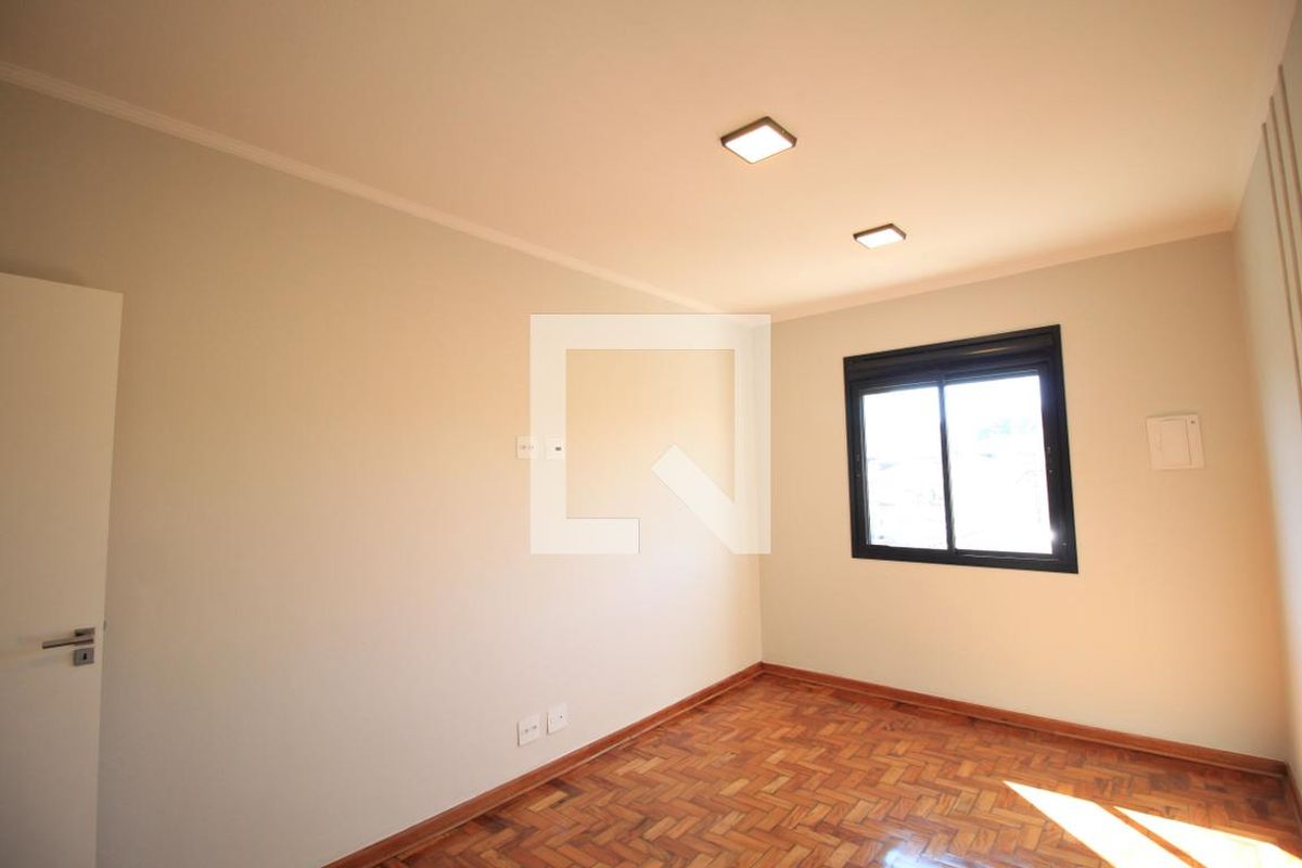 Casa, 3 quartos, 200 m² - Foto 44