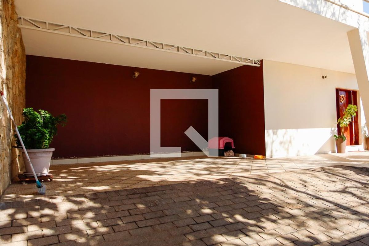 Casa, 6 quartos, 270 m² - Foto 150