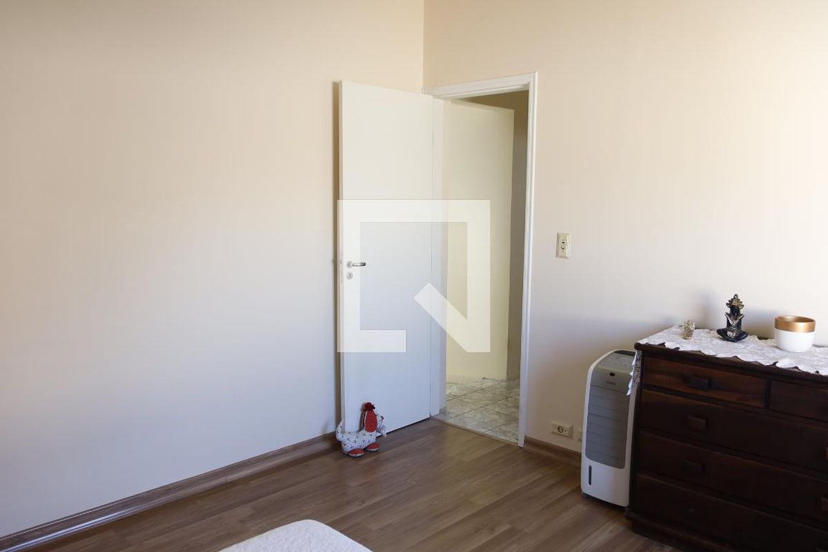 Casa, 6 quartos, 270 m² - Foto 40