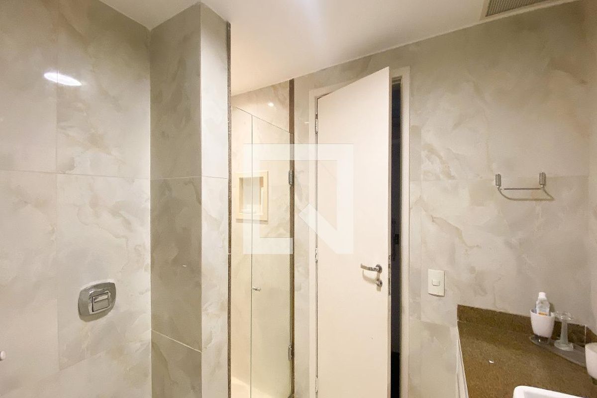 Apartamento, 3 quartos, 160 m² - Foto 54
