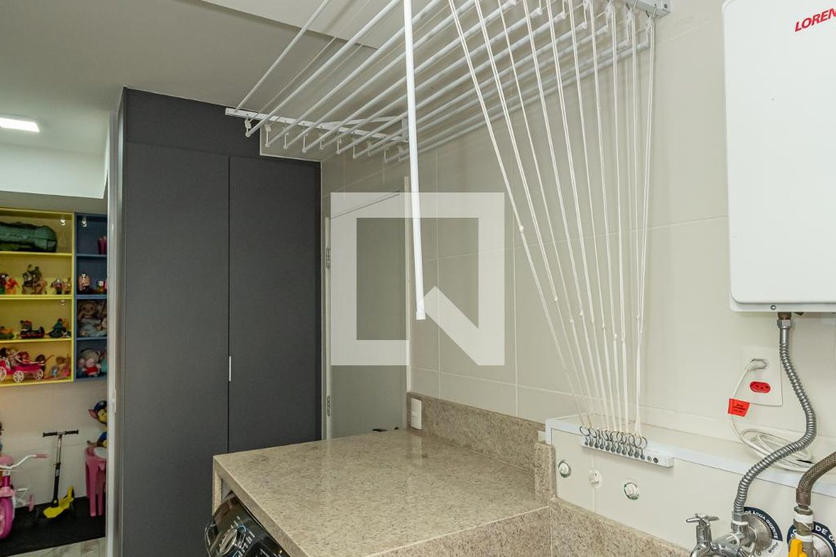 Apartamento à Venda - Taquaral, 4 Quartos,  189 m2 em , Campinas - sp | SoloBR