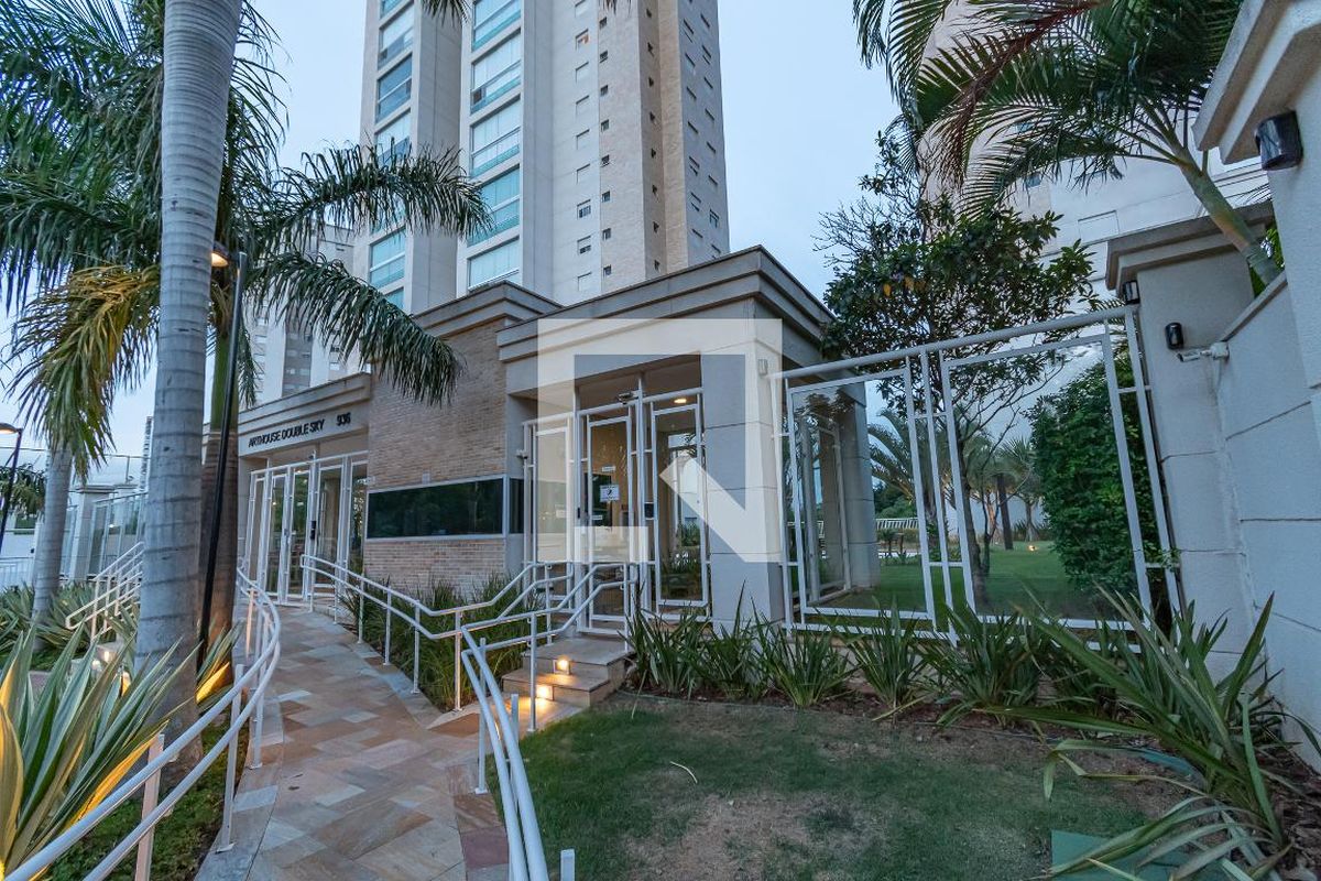 Apartamento à Venda - Taquaral, 4 Quartos,  189 m2 em , Campinas - sp | SoloBR