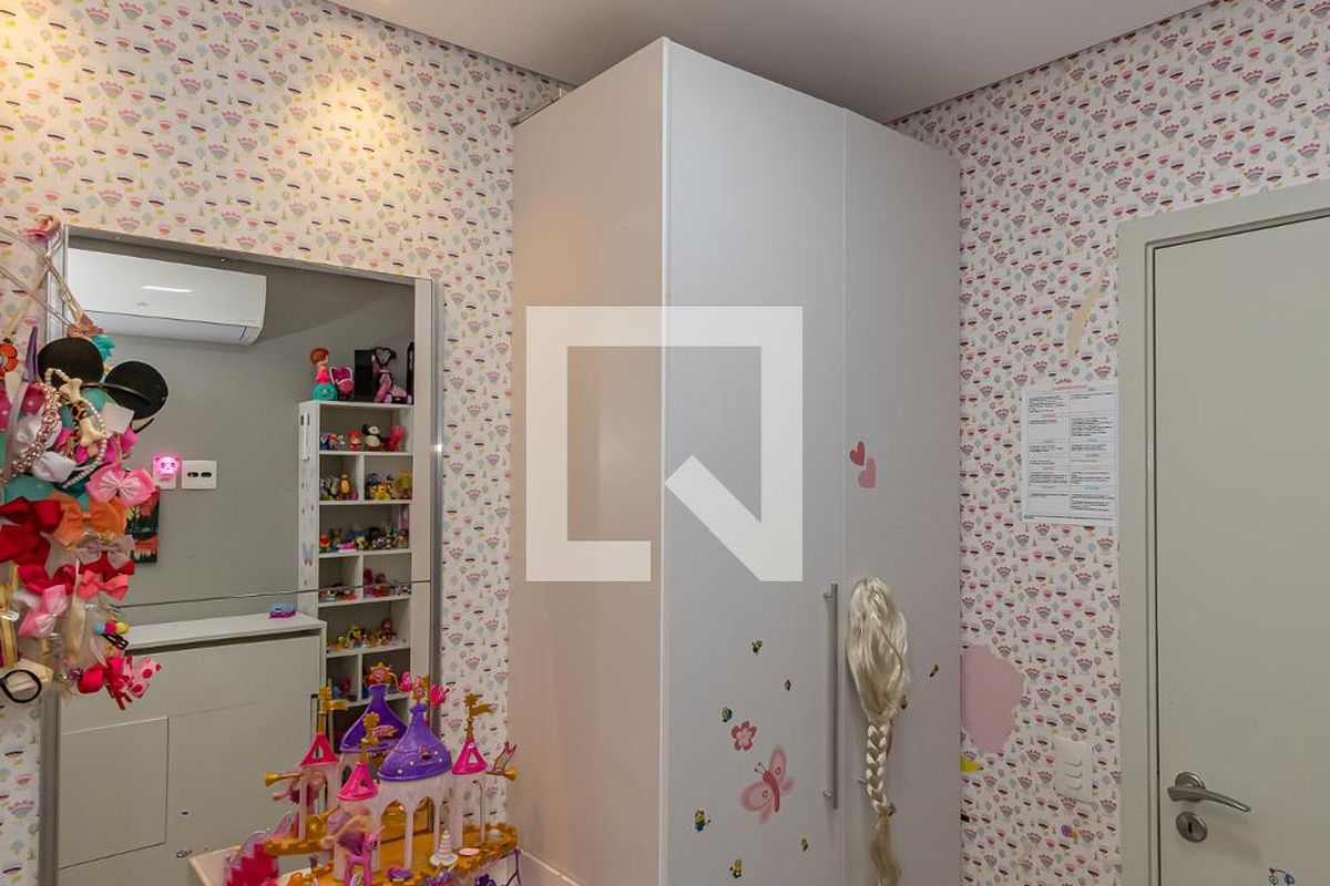 Apartamento à Venda - Taquaral, 4 Quartos,  189 m2 em , Campinas - sp | SoloBR