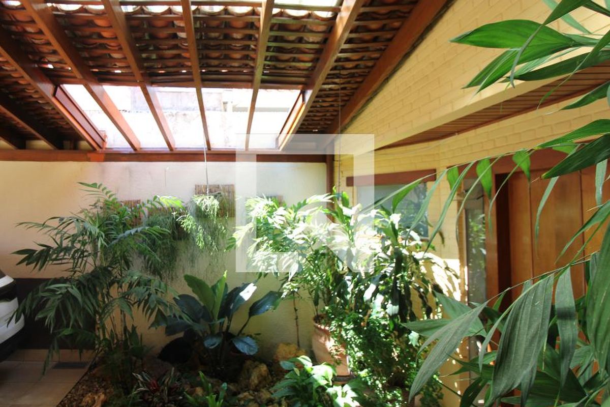 Casa à Venda - Nova Campinas, 5 Quartos,  525 m2 em , Campinas - sp | SoloBR