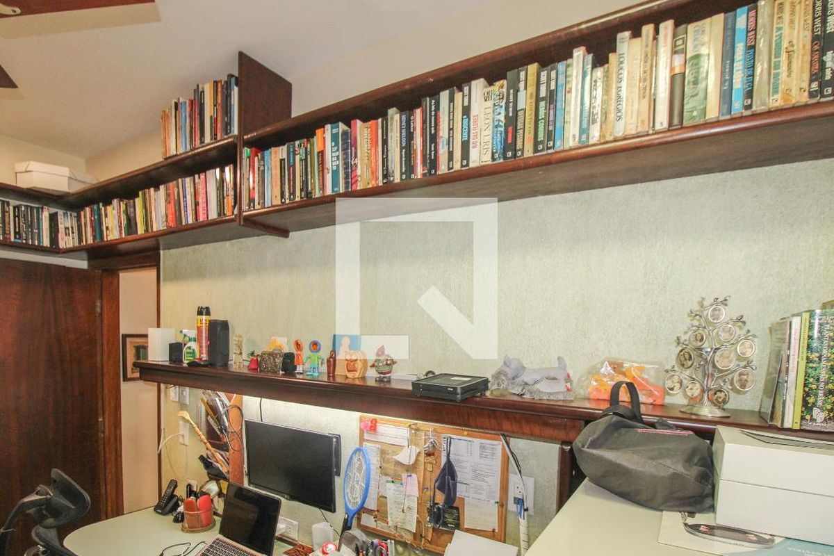 Casa à Venda - Nova Campinas, 5 Quartos,  525 m2 em , Campinas - sp | SoloBR