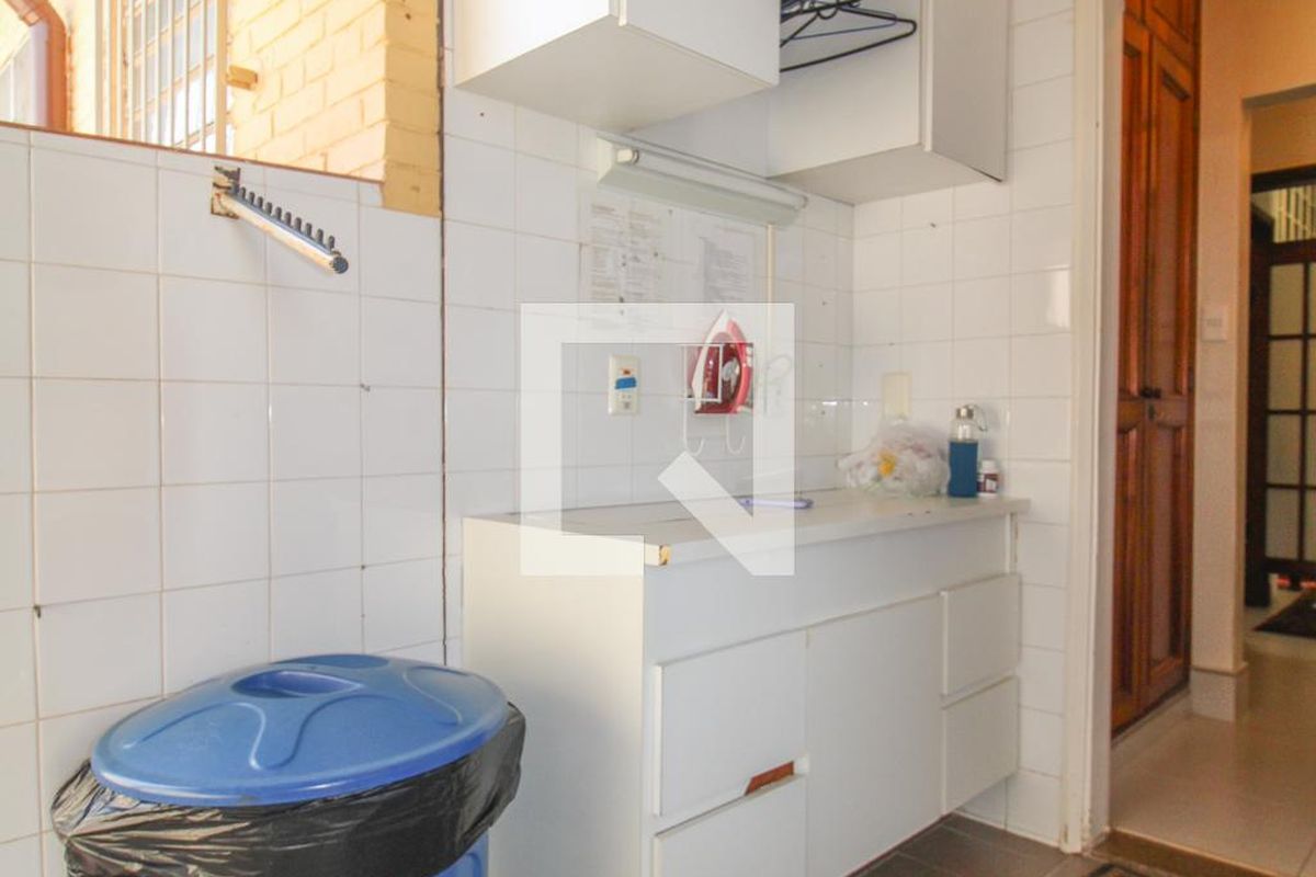 Casa à Venda - Nova Campinas, 5 Quartos,  525 m2 em , Campinas - sp | SoloBR