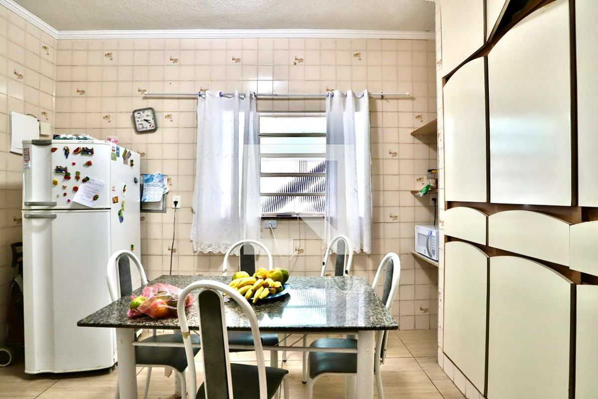 Casa, 3 quartos, 250 m² - Foto 90