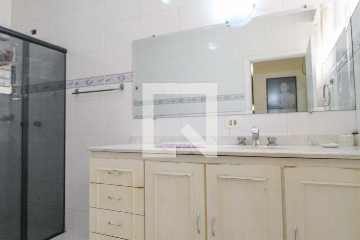 Casa à Venda - Nova Campinas, 3 Quartos,  350 m2 em , Campinas - sp | SoloBR