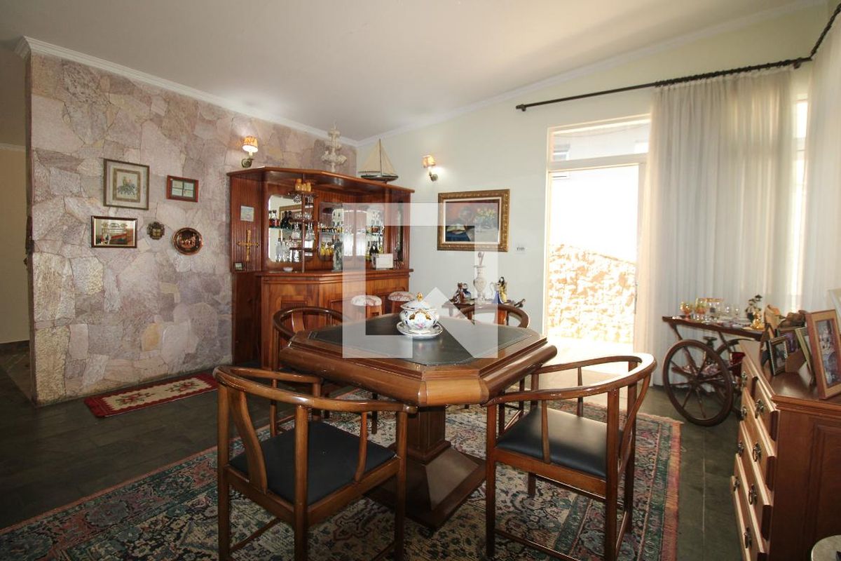 Casa à Venda - Nova Campinas, 3 Quartos,  350 m2 em , Campinas - sp | SoloBR