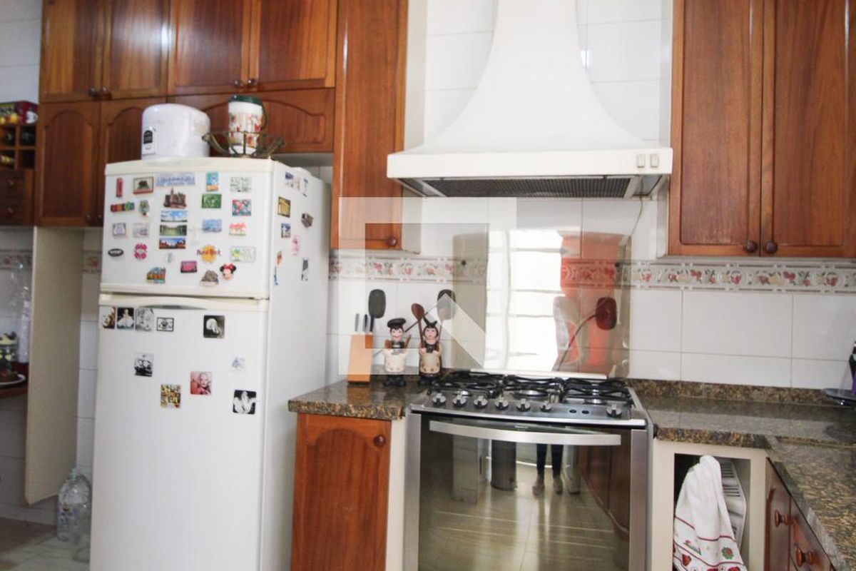 Casa à Venda - Nova Campinas, 3 Quartos,  350 m2 em , Campinas - sp | SoloBR
