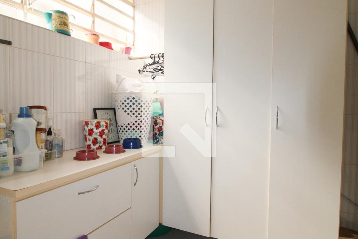 Casa à Venda - Nova Campinas, 3 Quartos,  350 m2 em , Campinas - sp | SoloBR