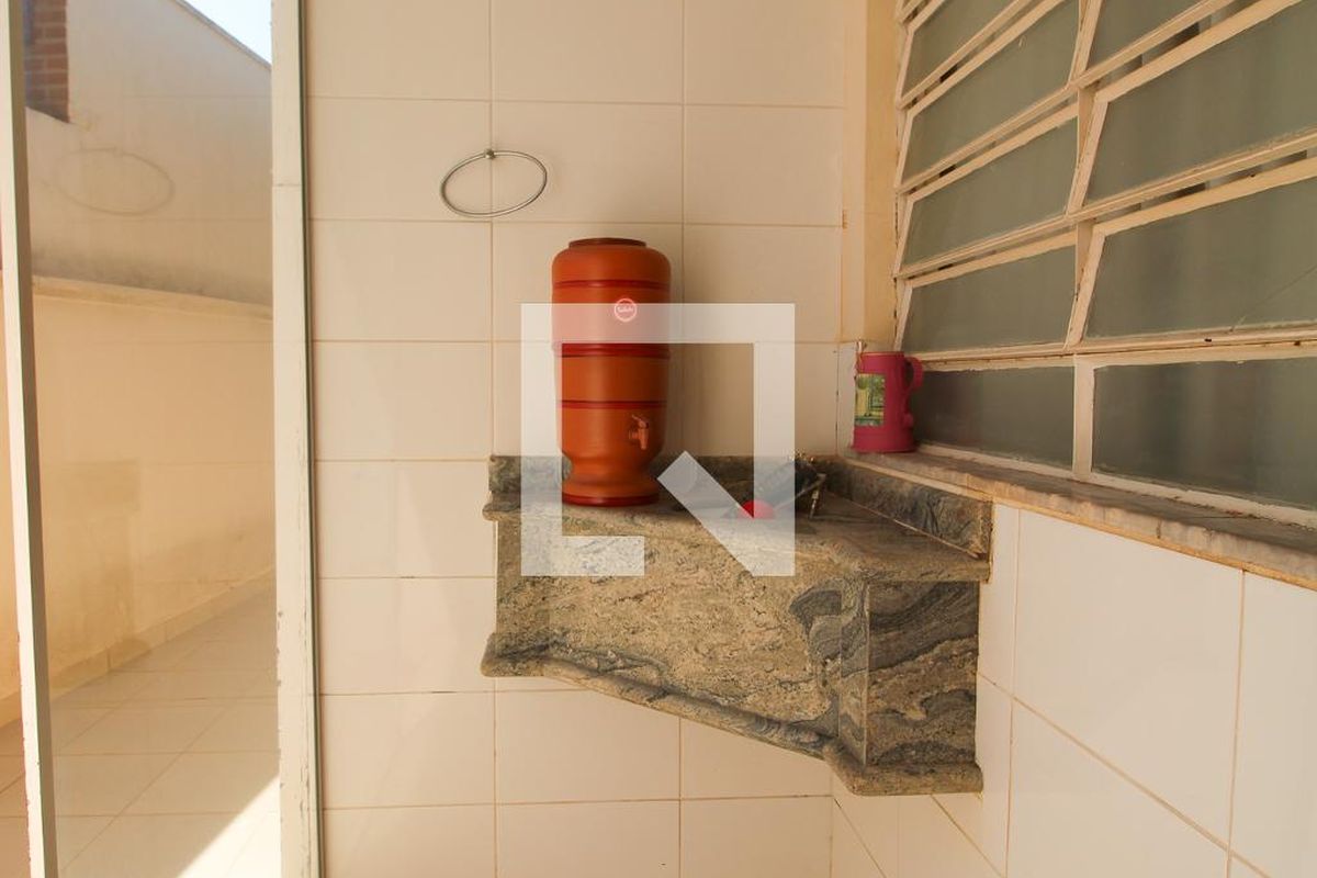 Casa à Venda - Nova Campinas, 3 Quartos,  350 m2 em , Campinas - sp | SoloBR