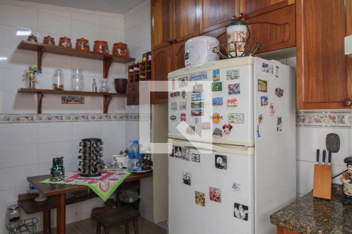 Casa à Venda - Nova Campinas, 3 Quartos,  350 m2 em , Campinas - sp | SoloBR