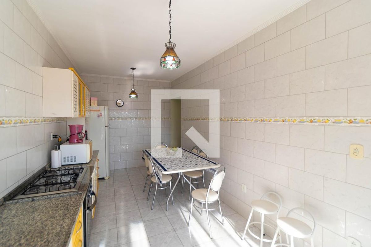 Casa à Venda - Parque Prado, 4 Quartos,  179 m2 em , Campinas - sp | SoloBR