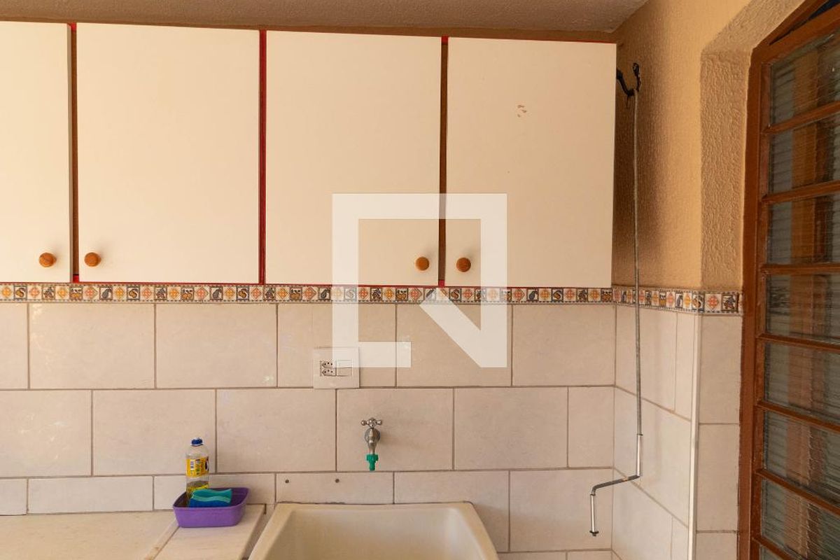 Casa à Venda - Parque Prado, 4 Quartos,  179 m2 em , Campinas - sp | SoloBR