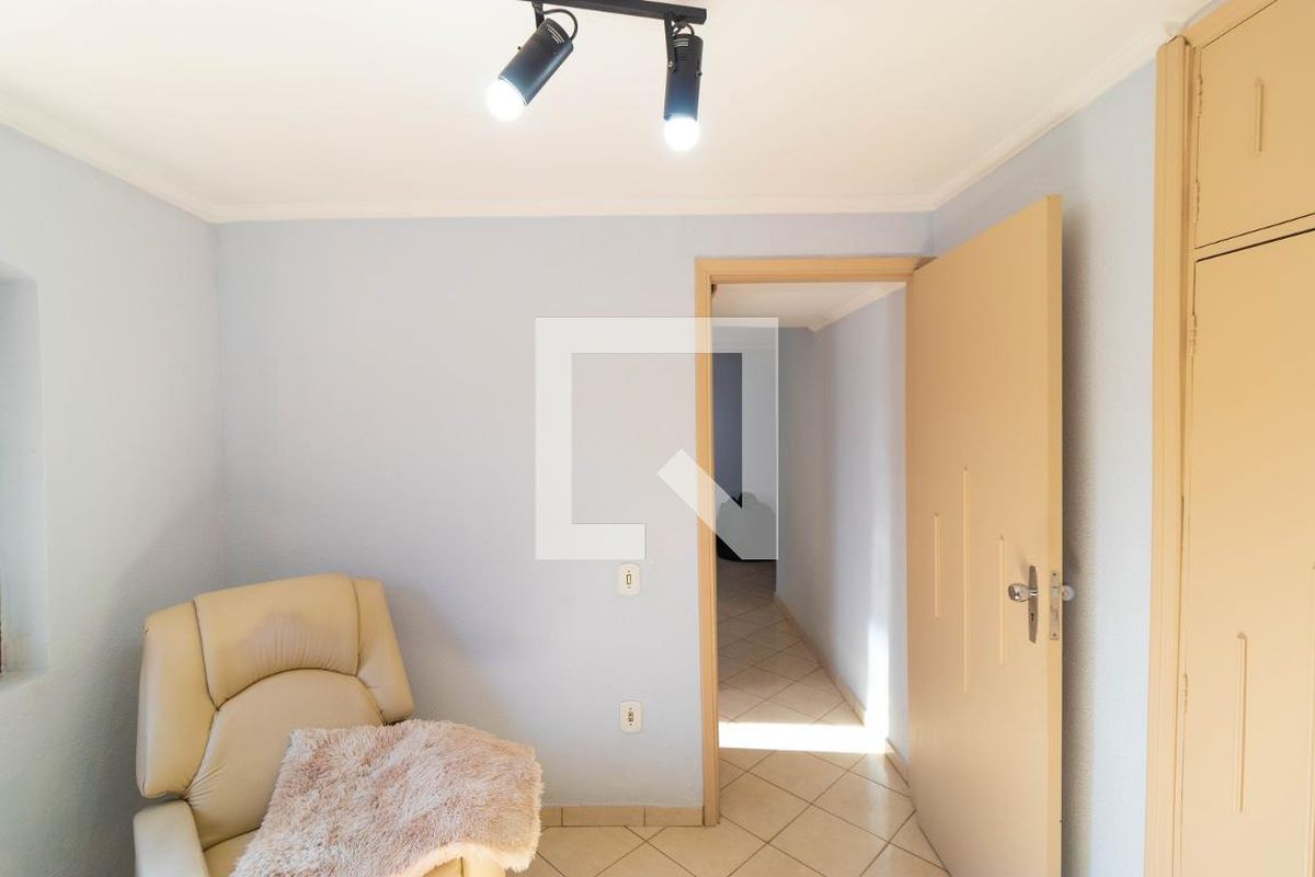 Casa à Venda - Parque Prado, 4 Quartos,  179 m2 em , Campinas - sp | SoloBR